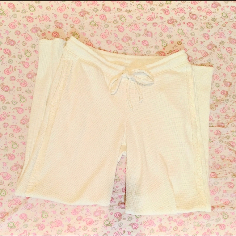 Hollister "Gilly Hicks" White Drawstring Lounge Pants